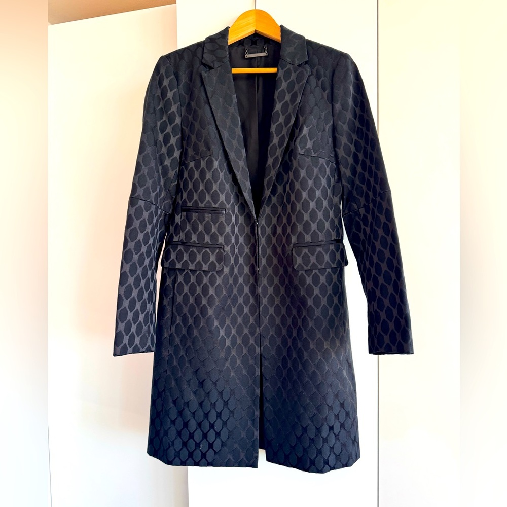 Authentic Coat by Diane von Fustenberg, size M(8), black, like new